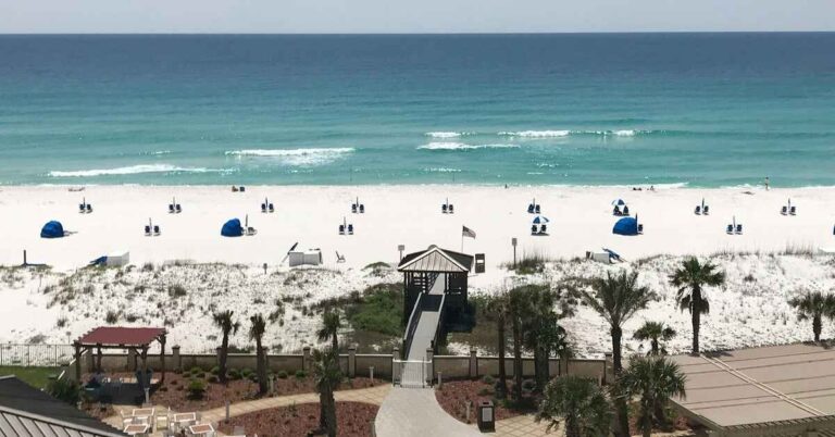 19 Fun Things to Do in Destin, Florida for Couples